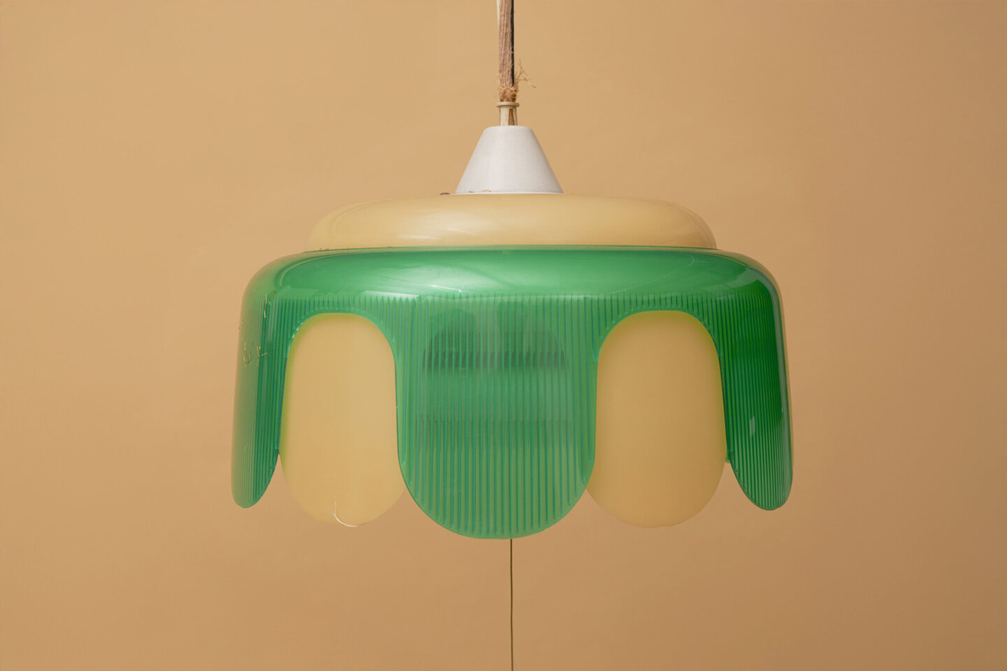 Showa-Era Retro Green Pendant Light