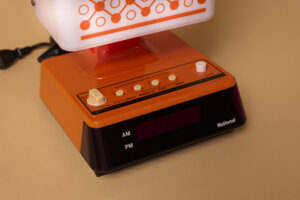 ナショナル デジタルクロック付デスクランプ